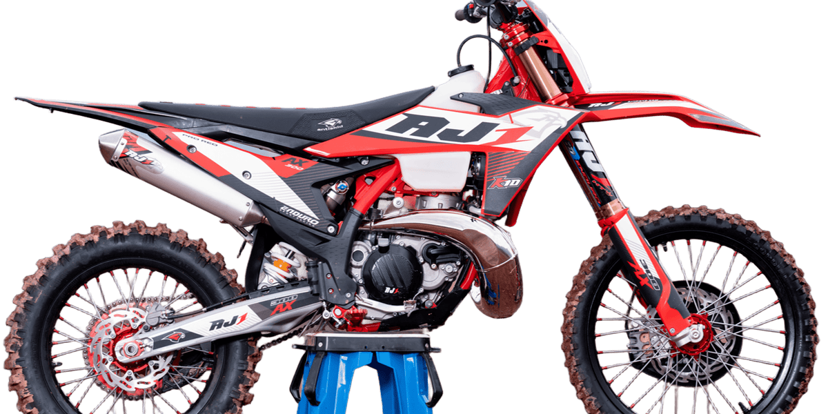 K10-AX300_1200x600_crop_center