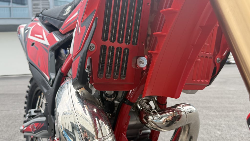 AX300