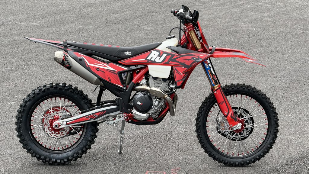 NX250