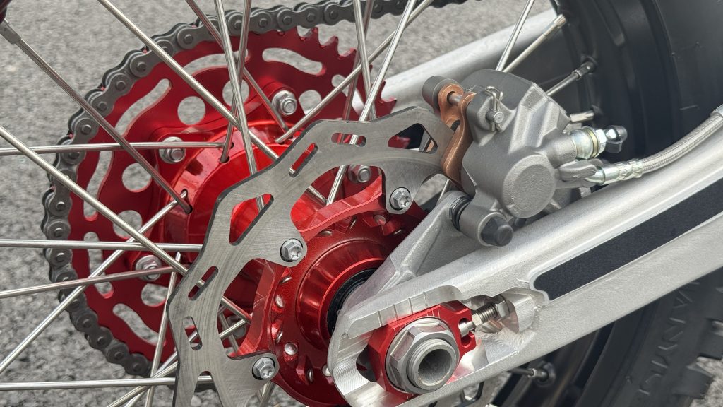 AX300 — Brakes